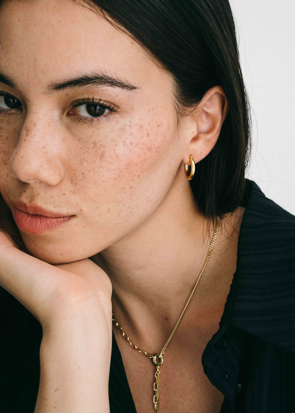 Hook and Loop Necklace